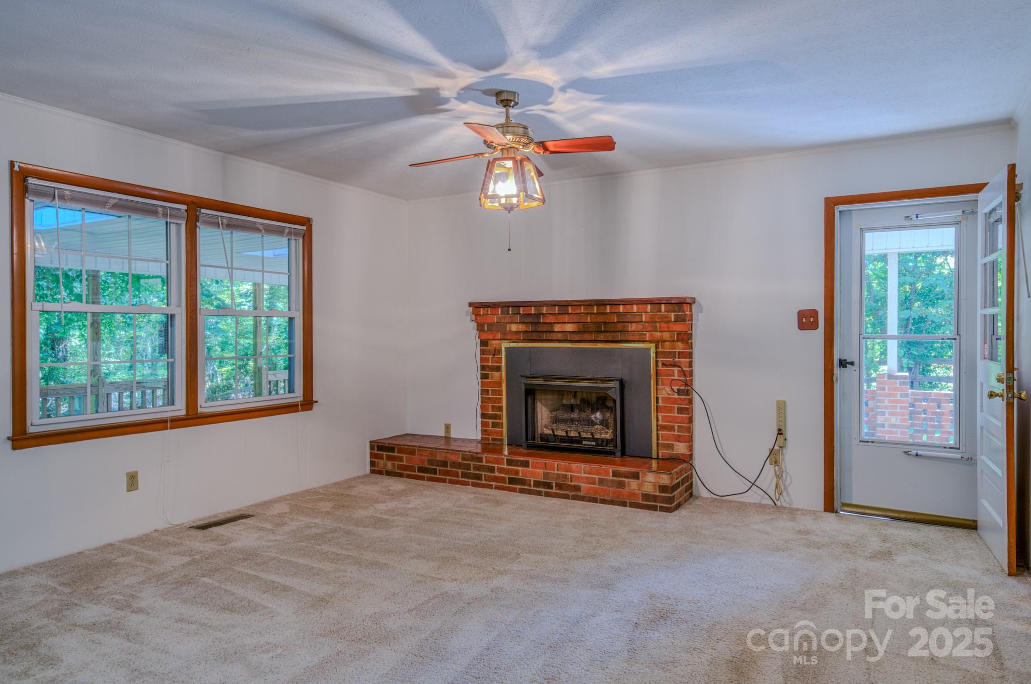 31 Jupiter Road Weaverville NC 28787