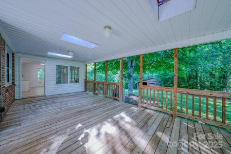 31 Jupiter Road Weaverville NC 28787