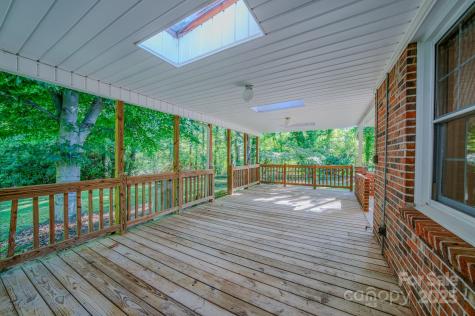31 Jupiter Road Weaverville NC 28787