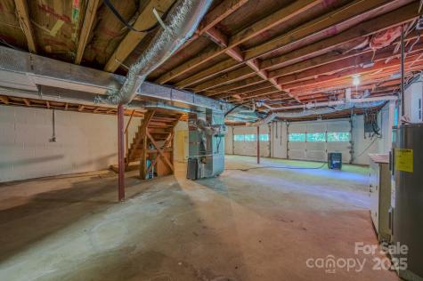 31 Jupiter Road Weaverville NC 28787