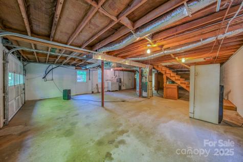 31 Jupiter Road Weaverville NC 28787