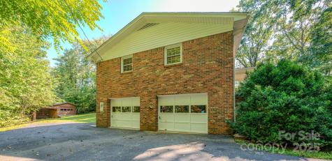 31 Jupiter Road Weaverville NC 28787