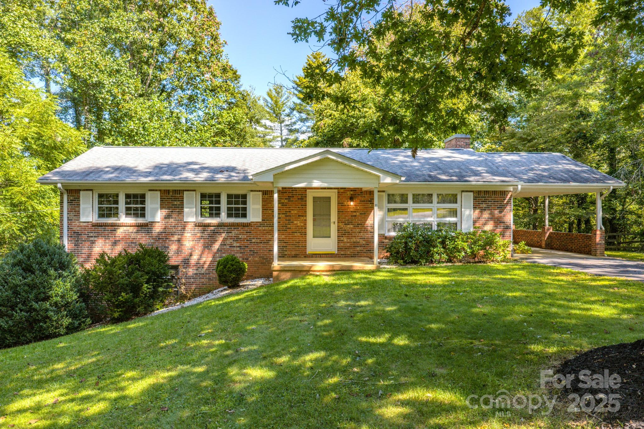 31 Jupiter Road Weaverville NC 28787