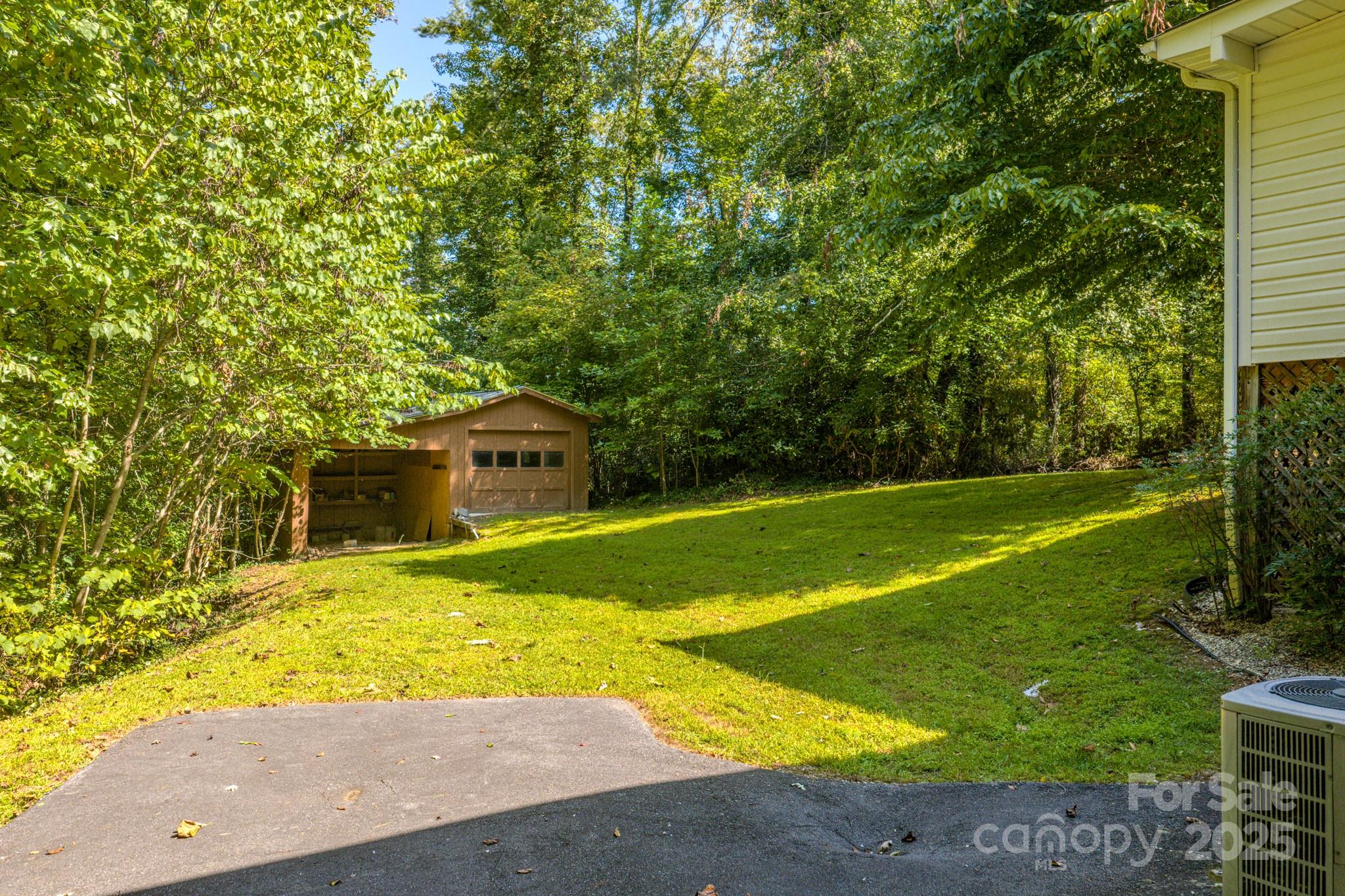 31 Jupiter Road Weaverville NC 28787