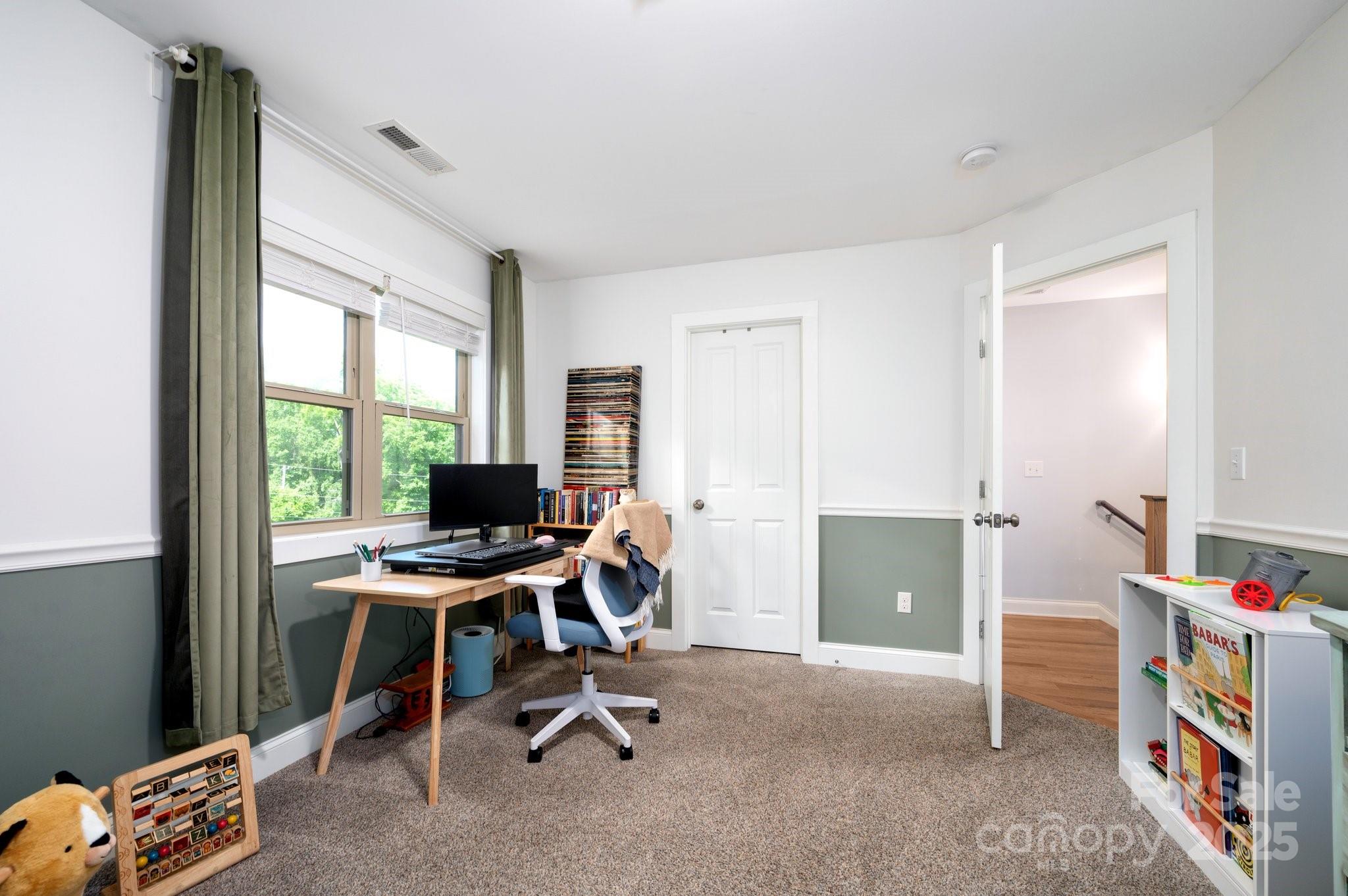 20 Central Avenue W Asheville NC 28806