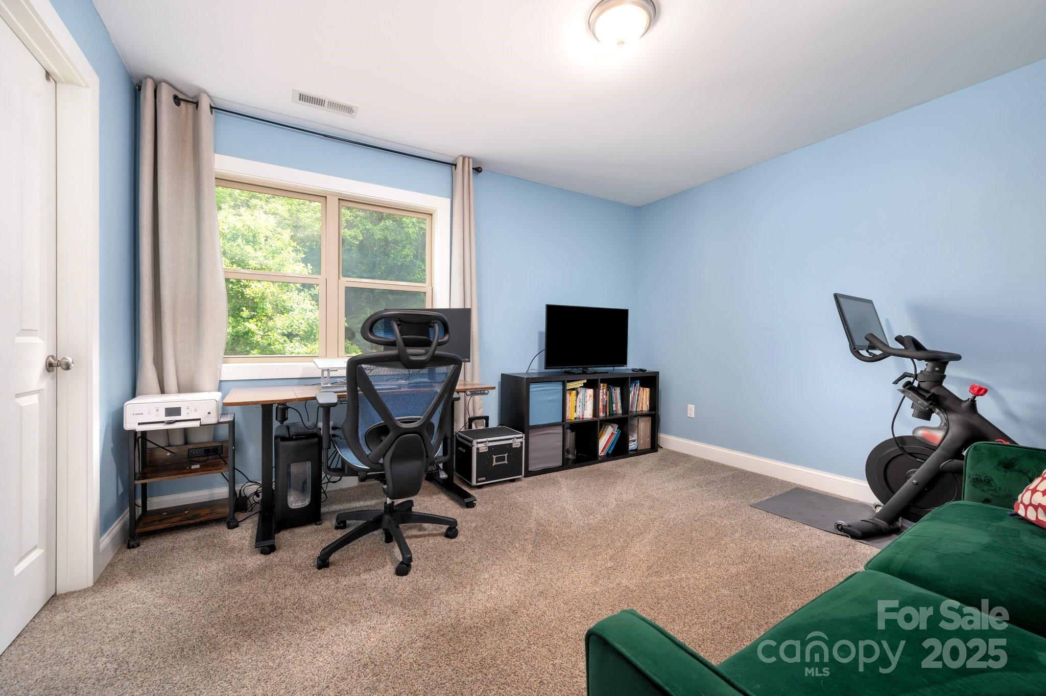 20 Central Avenue W Asheville NC 28806