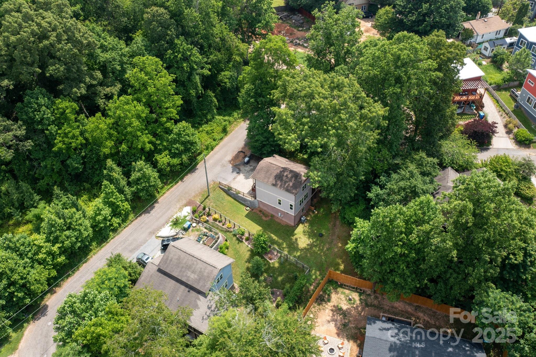 20 Central Avenue W Asheville NC 28806