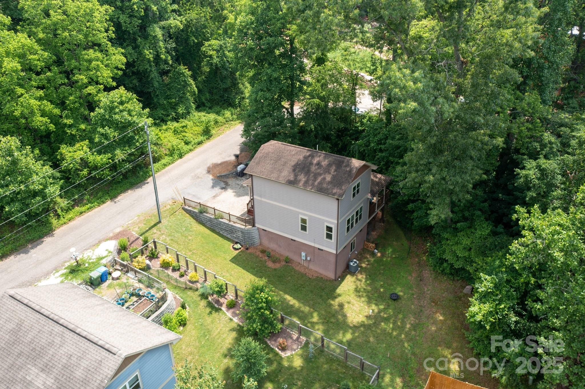 20 Central Avenue W Asheville NC 28806