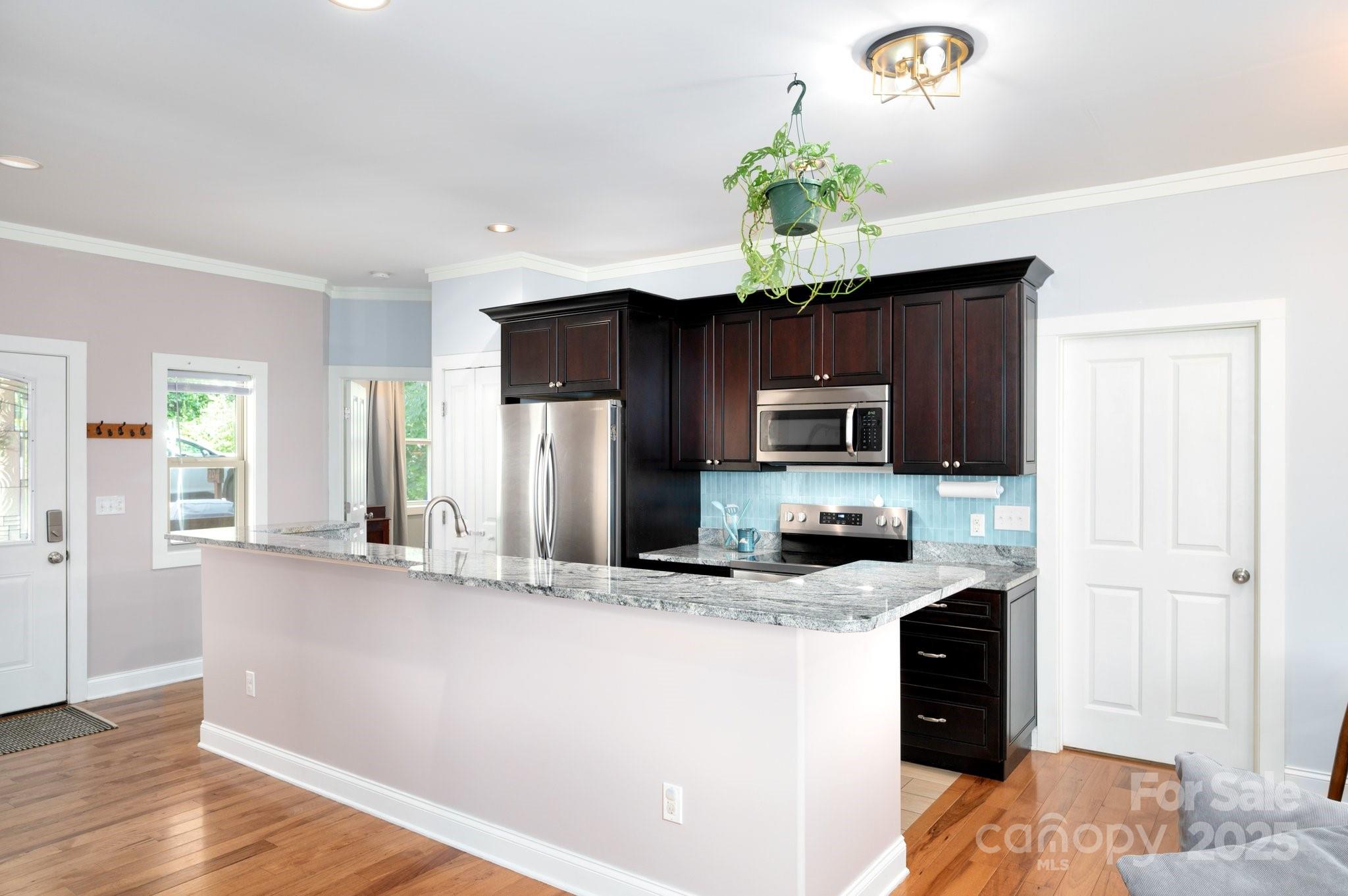 20 Central Avenue W Asheville NC 28806