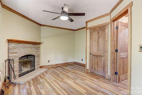 239 Hickory Ridge Road Swannanoa NC 28778