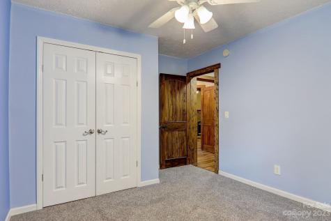 239 Hickory Ridge Road Swannanoa NC 28778
