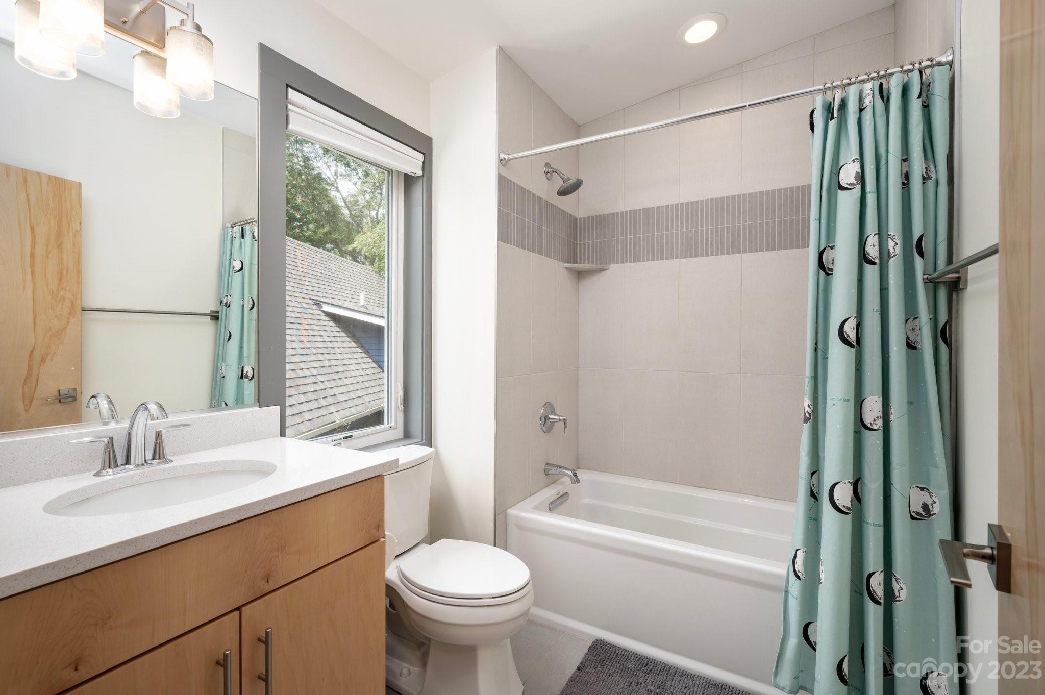 35 Mauricet Lane Asheville NC 28806