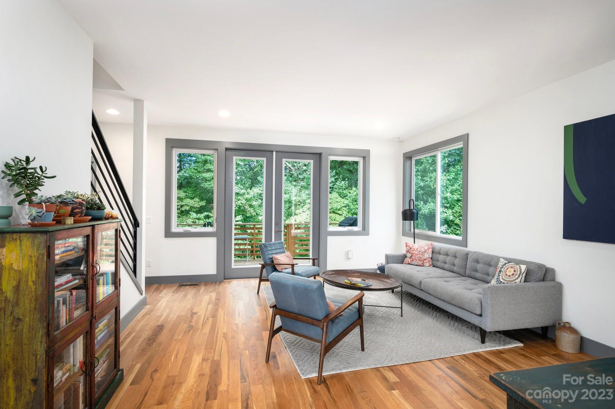35 Mauricet Lane Asheville NC 28806