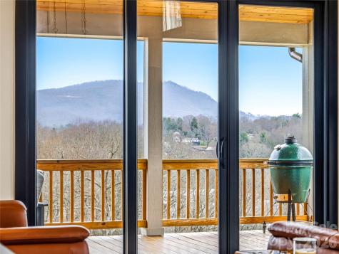 80 Caledonia Road Asheville NC 28803