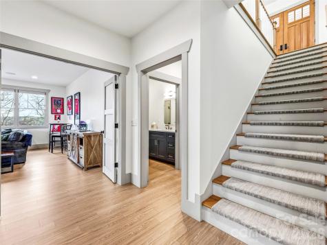 80 Caledonia Road Asheville NC 28803