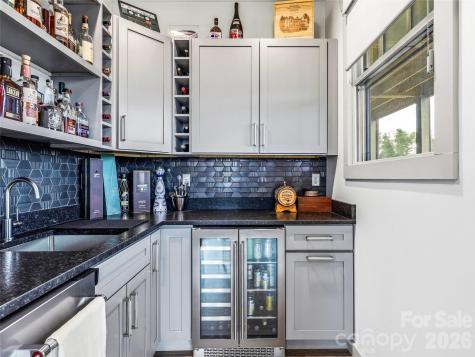 80 Caledonia Road Asheville NC 28803