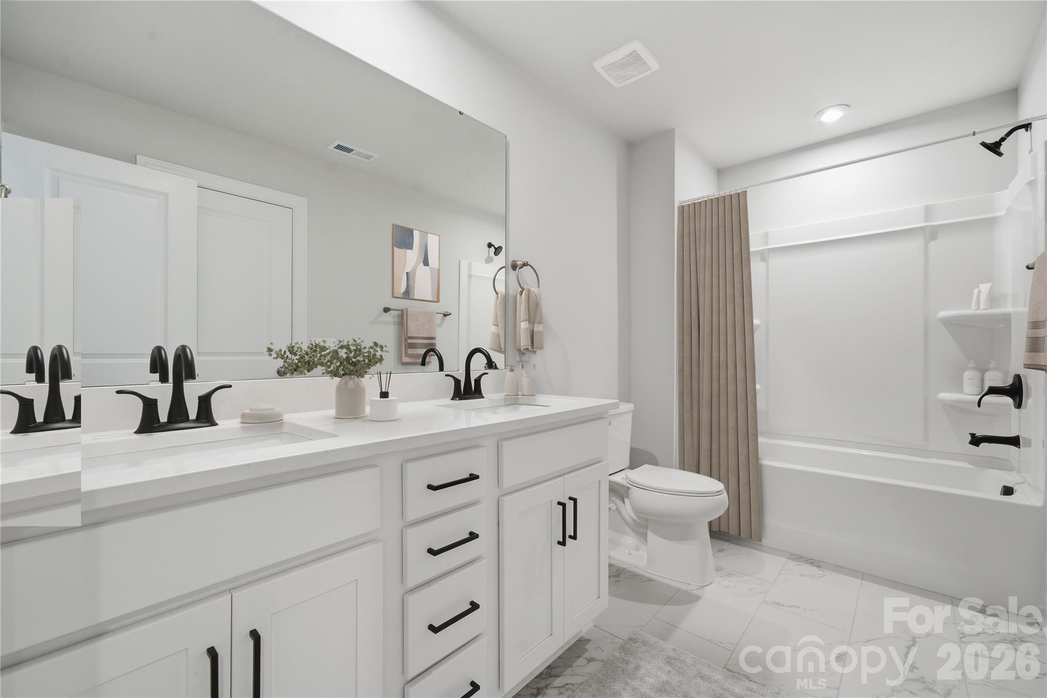 4133 Vista Pine Drive Charlotte NC 28215