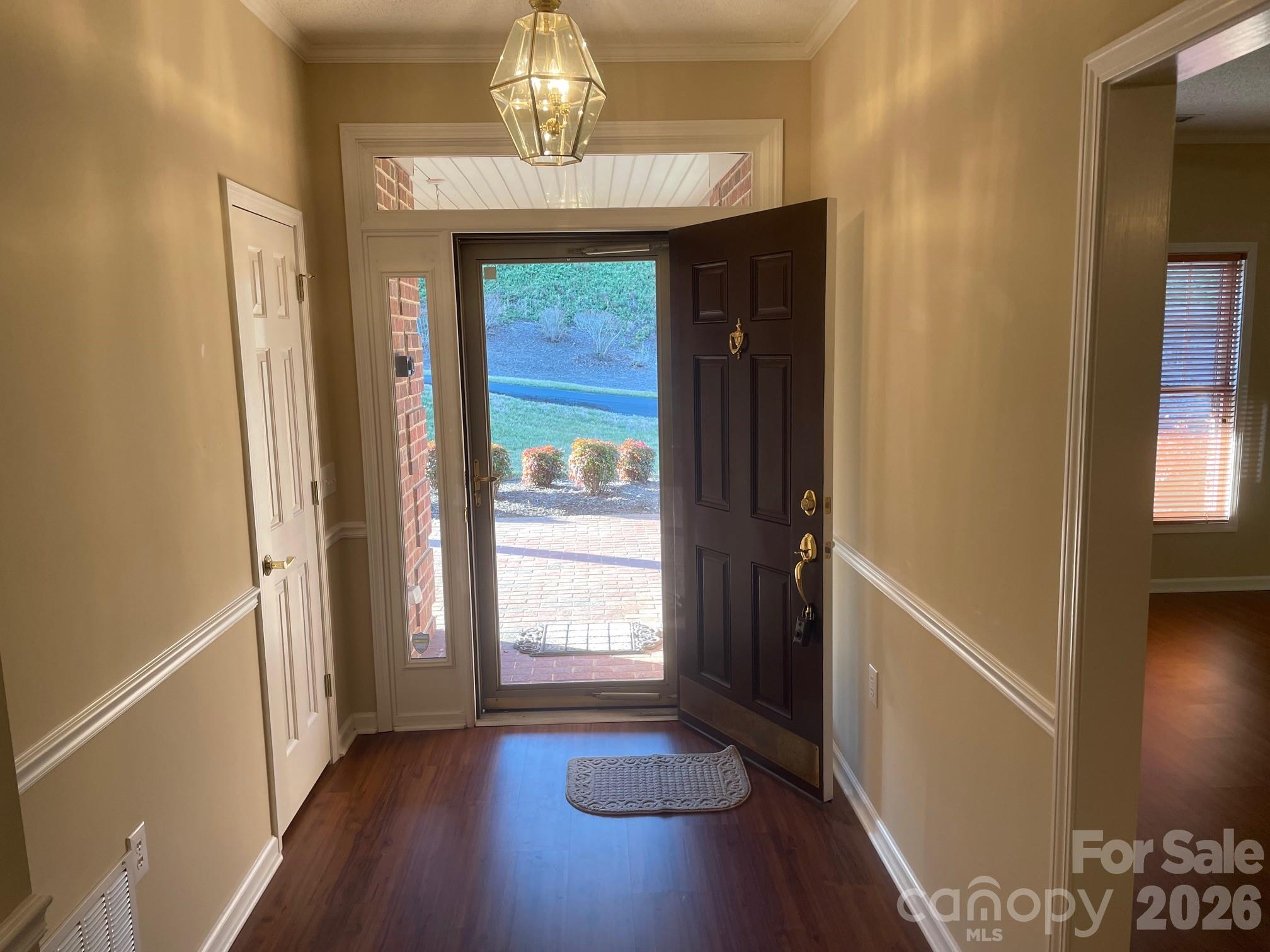 499 26th Avenue NE Hickory NC 28601