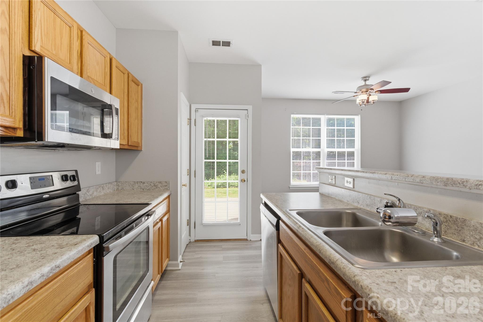 7723 Abigail Glen Drive Charlotte NC 28212