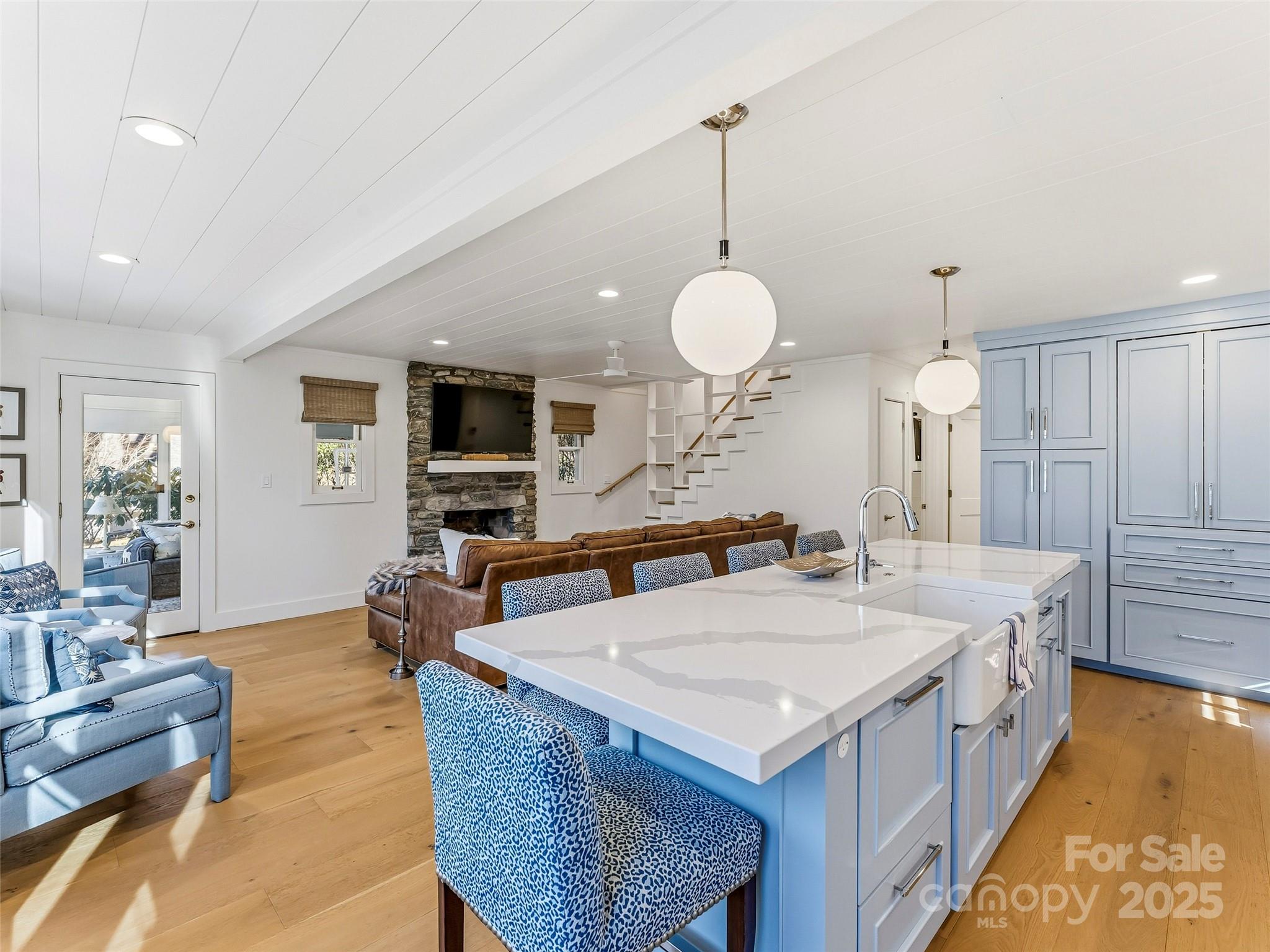 40 Toxaway Landing Drive Lake Toxaway NC 28747