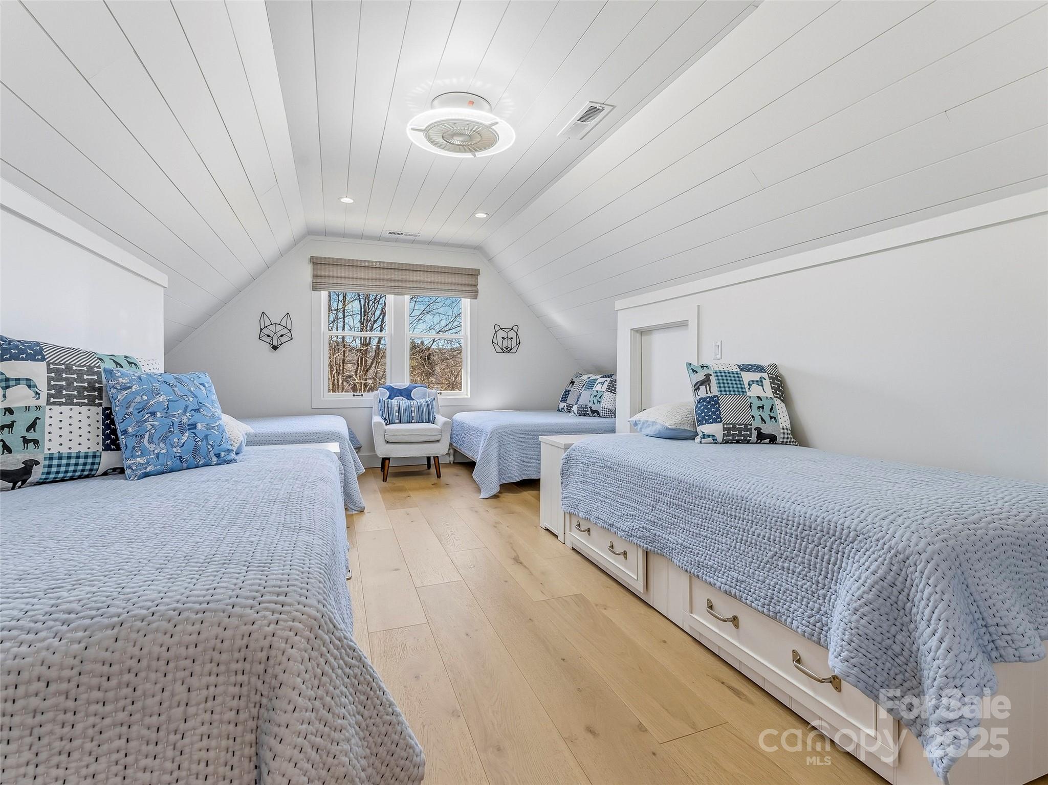 40 Toxaway Landing Drive Lake Toxaway NC 28747