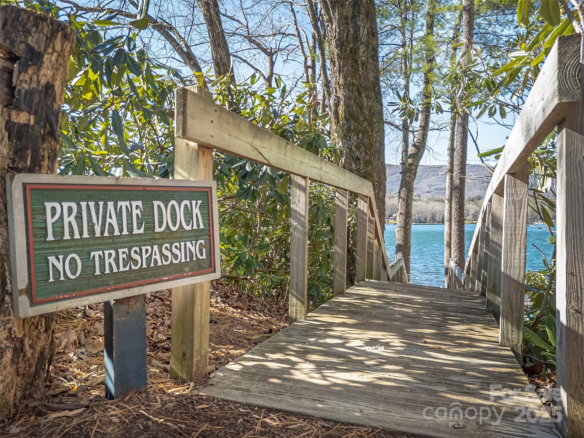 40 Toxaway Landing Drive Lake Toxaway NC 28747