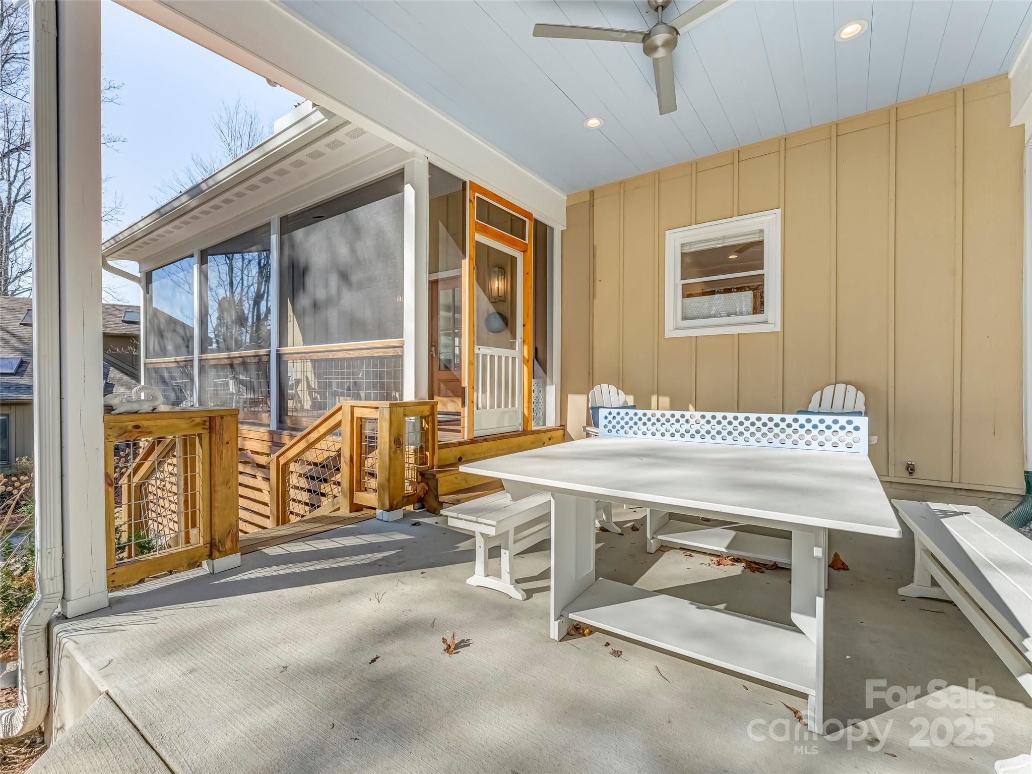 40 Toxaway Landing Drive Lake Toxaway NC 28747