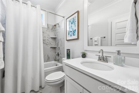 1064 SW Mayfair Way Sunset Beach NC 28468