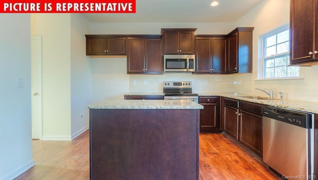 1519 Savory Lane Charlotte NC 28216