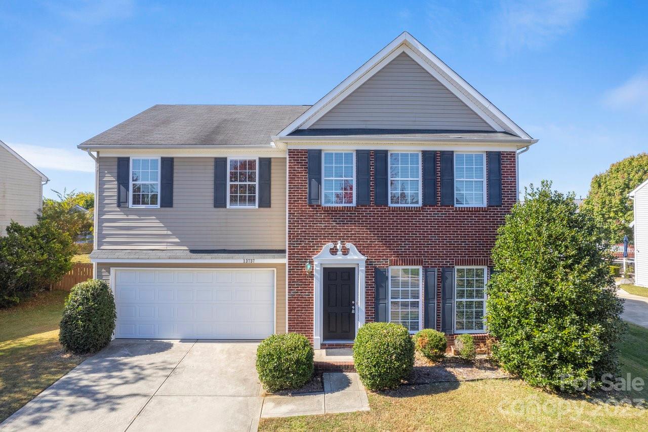 13737 Krislyn Woods Place Charlotte NC 28278