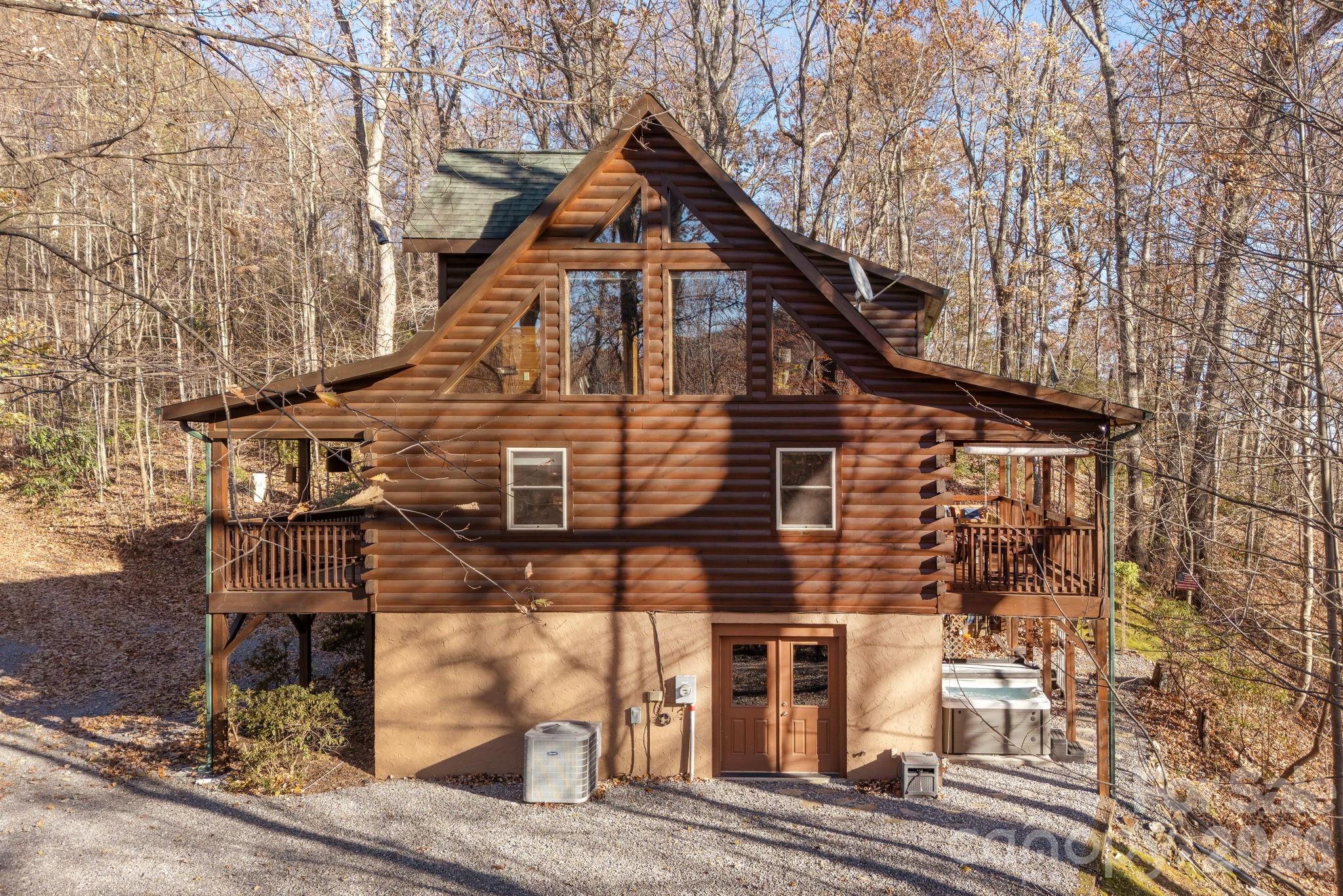 48 & 50 Wild Turkey Run Black Mountain NC 28711