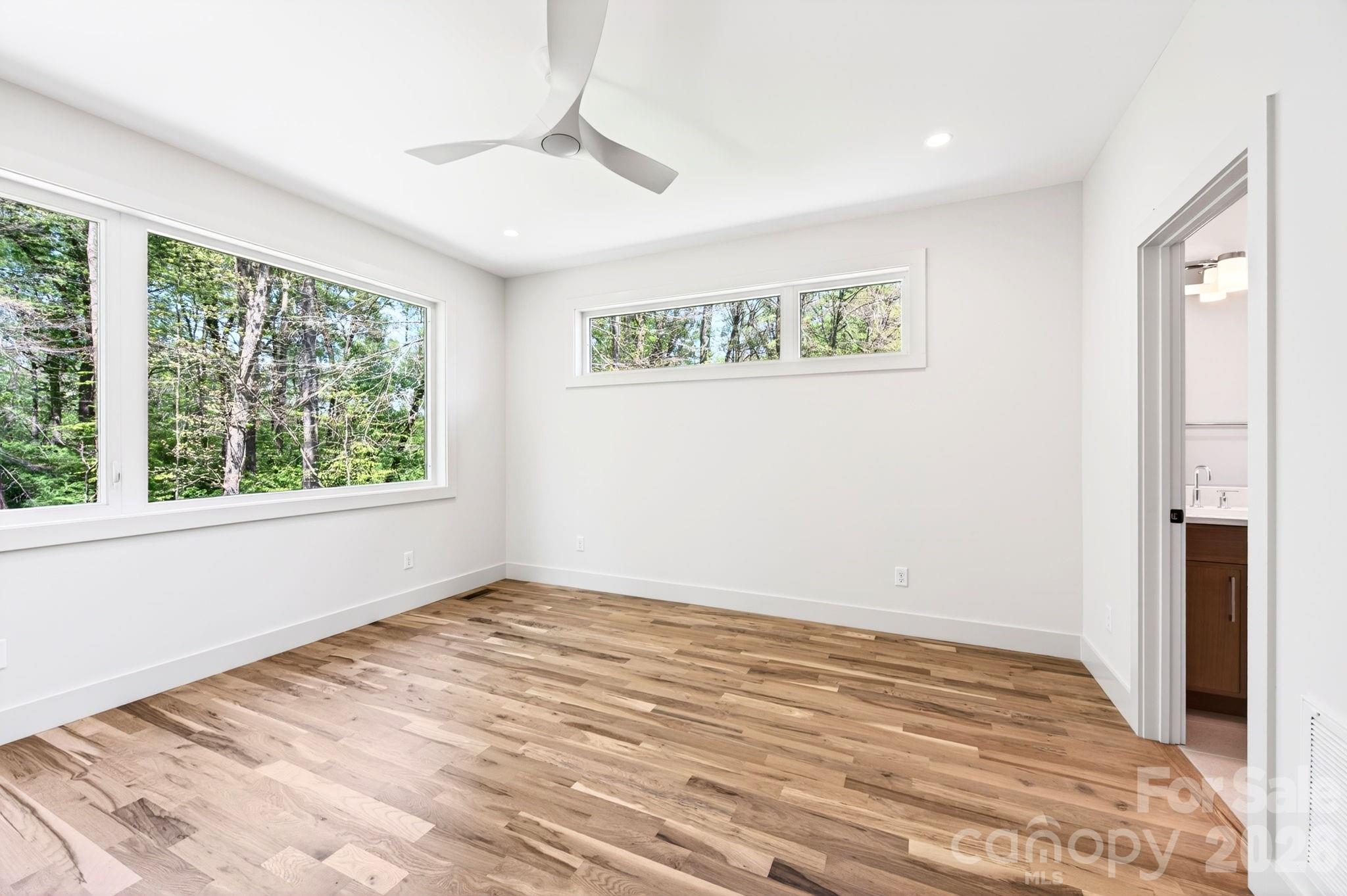 63 Orrinel Way Asheville NC 28806