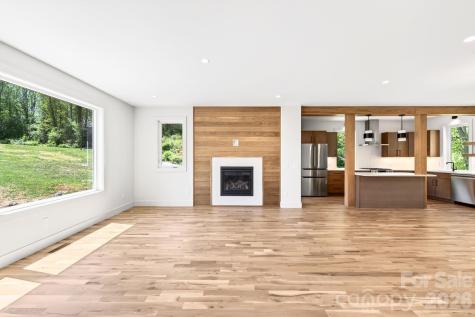 63 Orrinel Way Asheville NC 28806