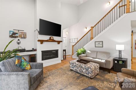 1413 Golf Course Road Old Fort NC 28762