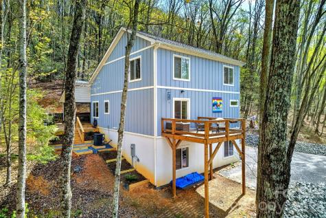 1413 Golf Course Road Old Fort NC 28762