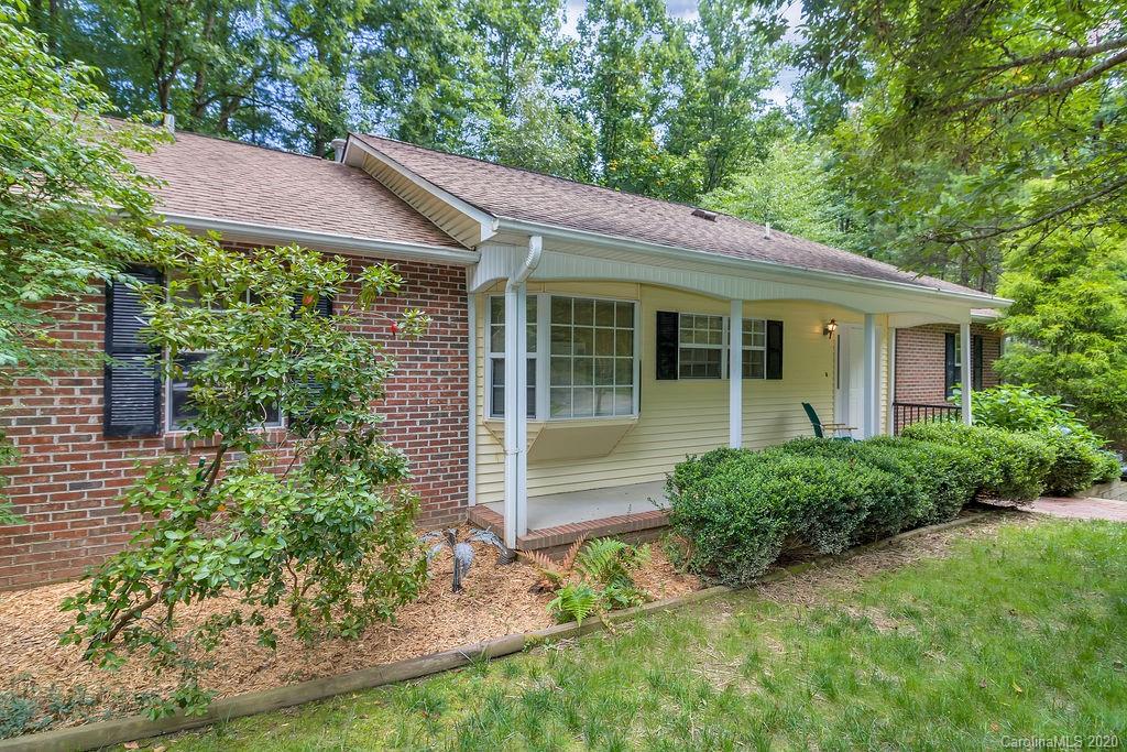221 Waterford Lane Brevard NC 28712