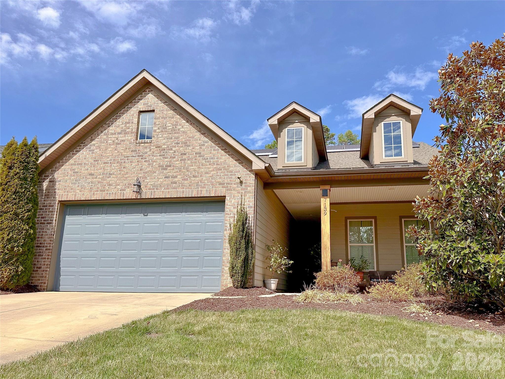 7139 Hanging Rock Court Denver NC 28037