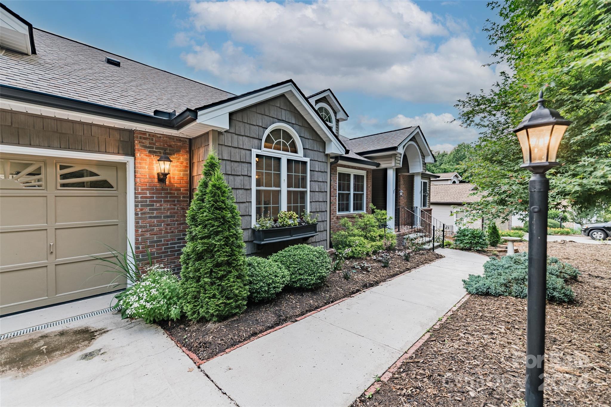 124 Jenny Lind Drive Hendersonville NC 28791