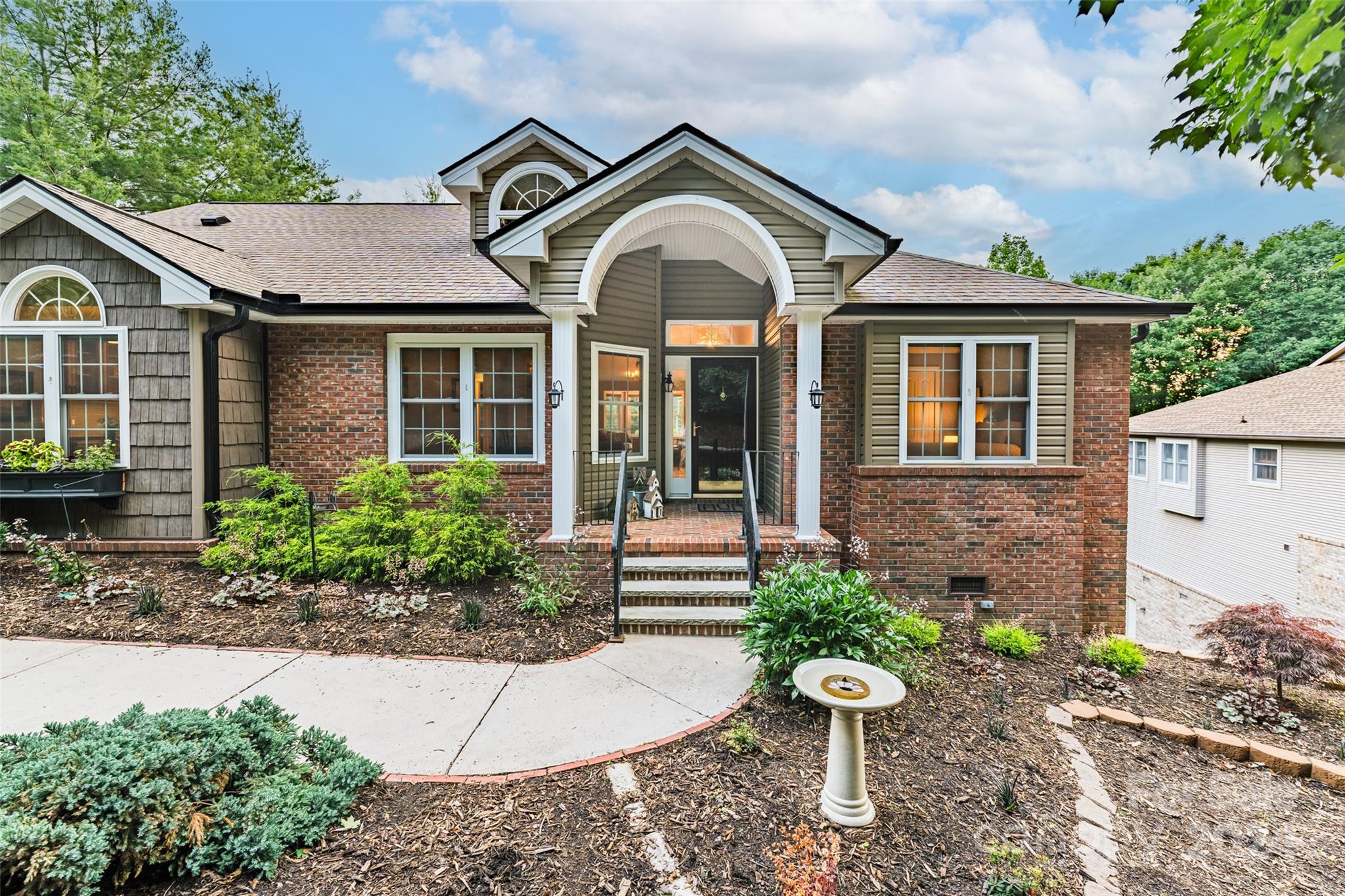 124 Jenny Lind Drive Hendersonville NC 28791