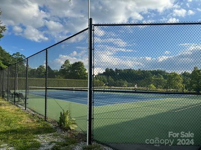 124 Jenny Lind Drive Hendersonville NC 28791