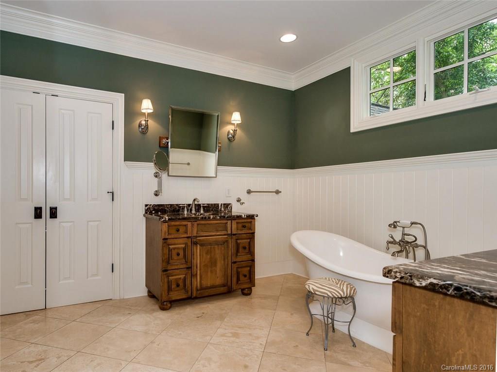 2924 Chelsea Drive Charlotte NC 28209