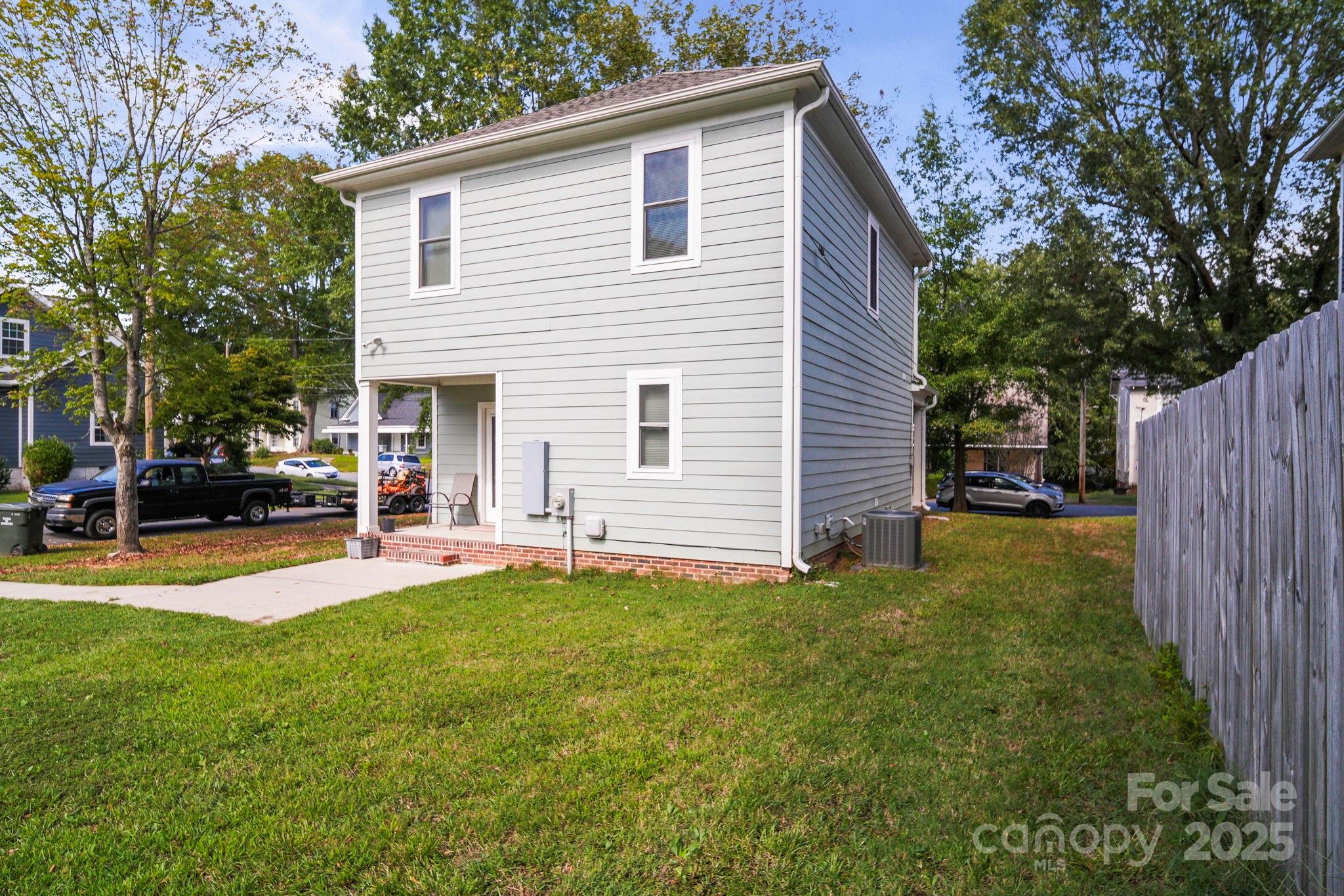 511 S Carolina Avenue Spencer NC 28159