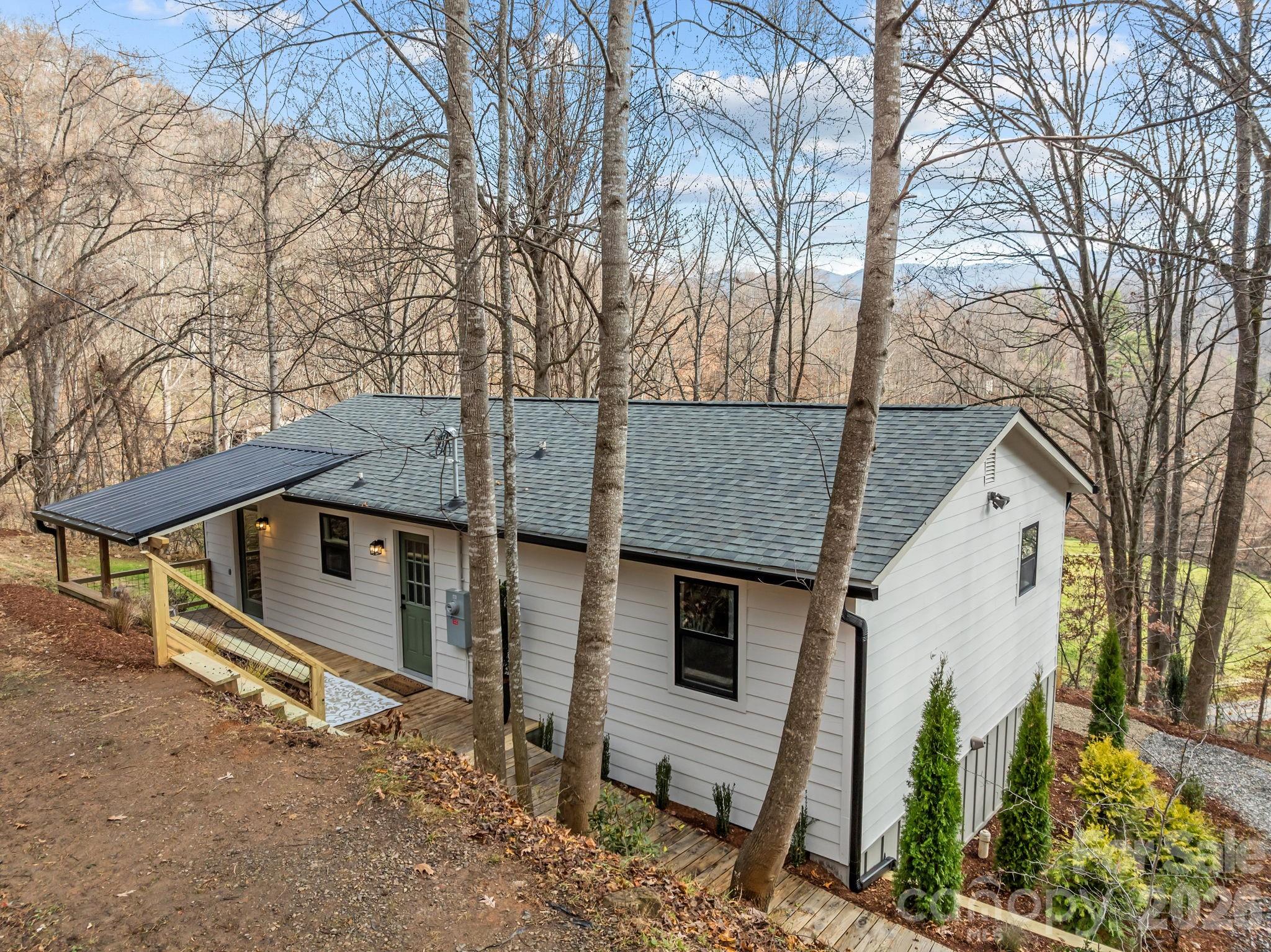 242 Moody Cove Road Weaverville NC 28787