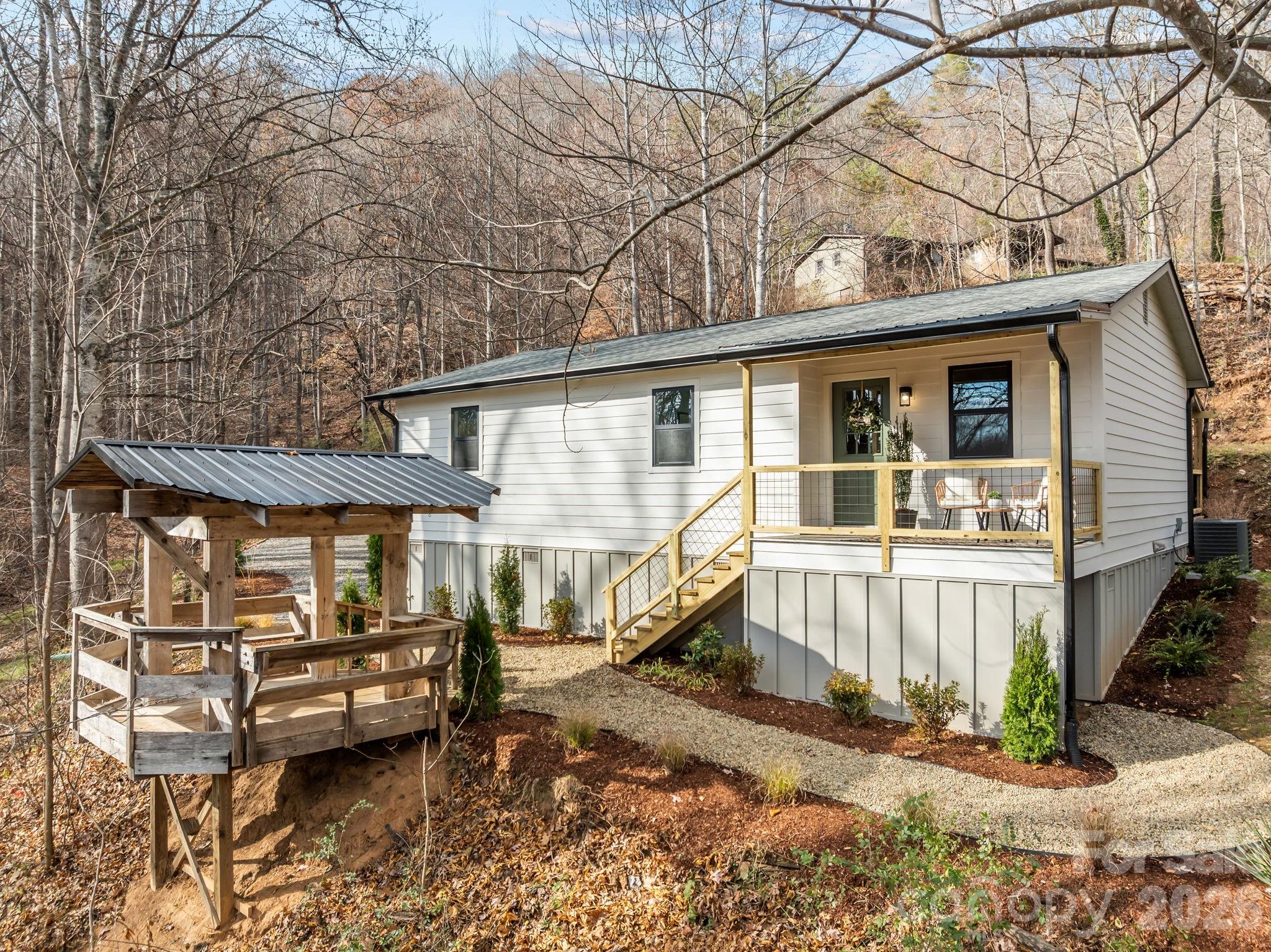 242 Moody Cove Road Weaverville NC 28787