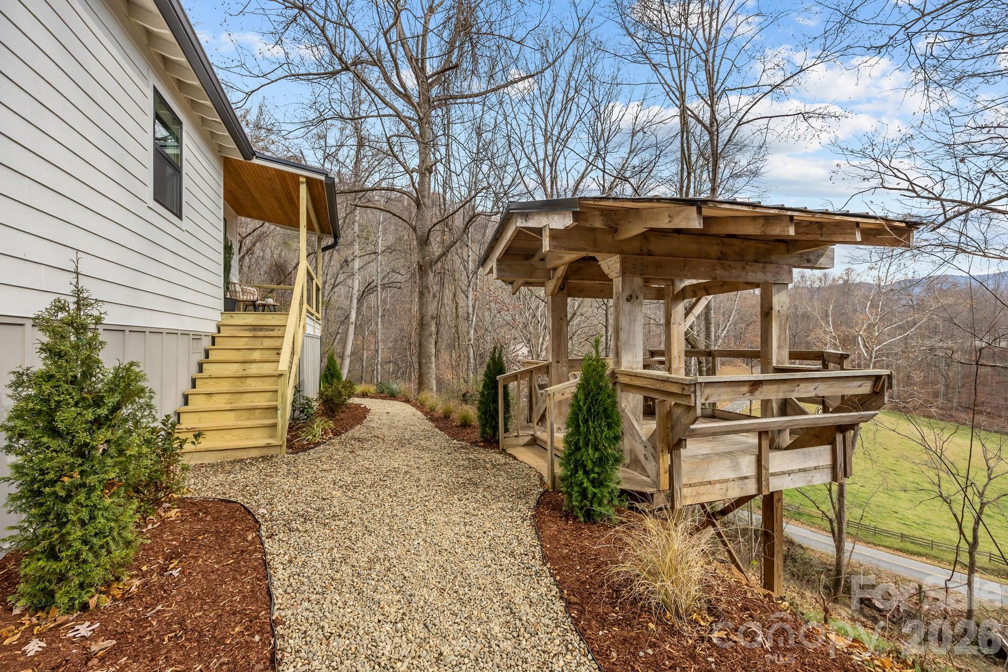 242 Moody Cove Road Weaverville NC 28787