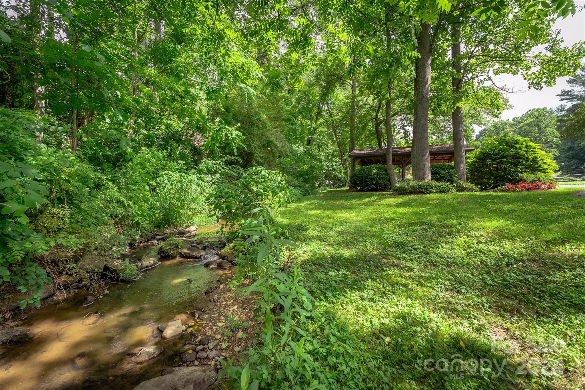 142 Churchill Downs Drive Fairview NC 28730