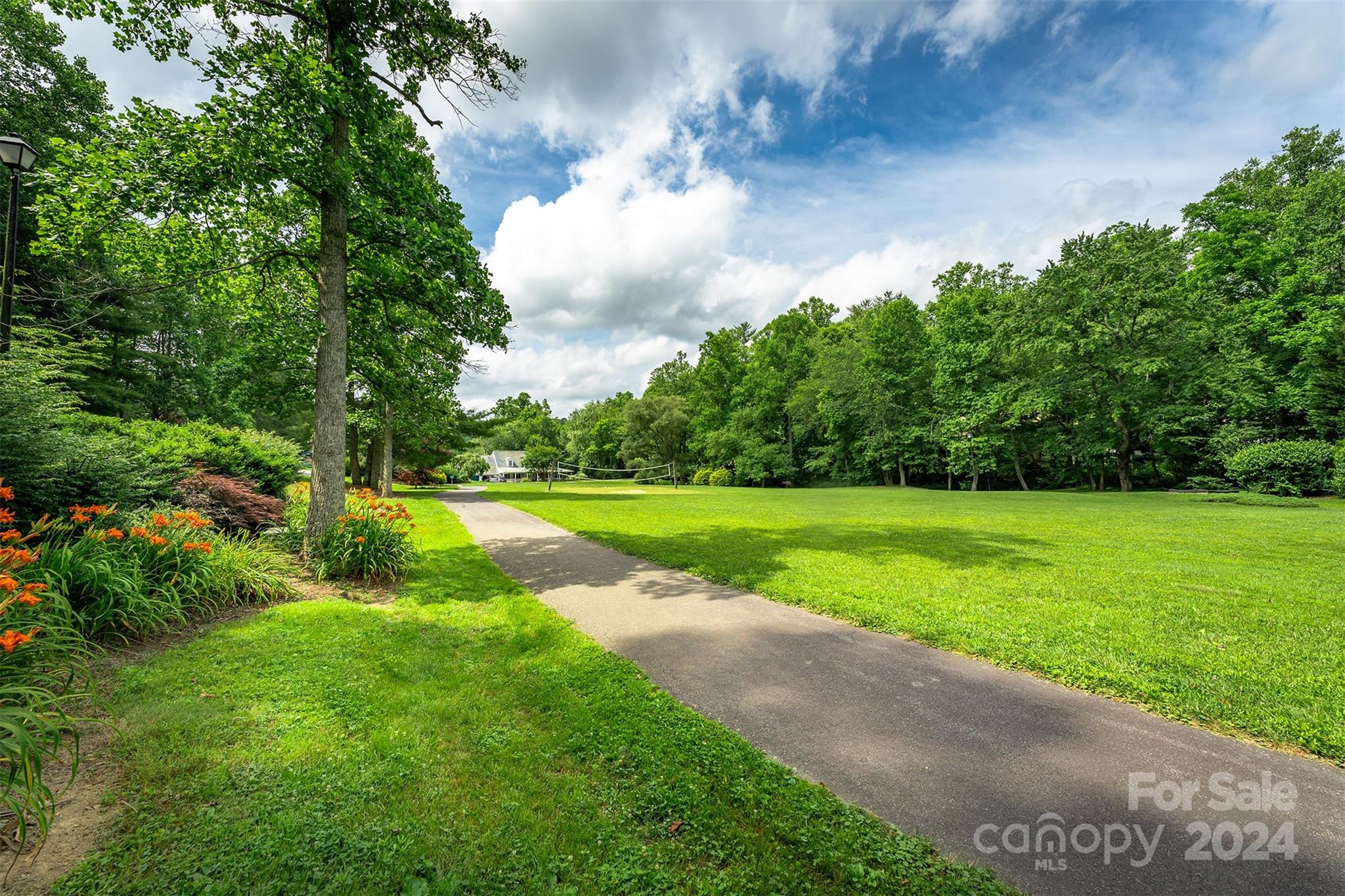 142 Churchill Downs Drive Fairview NC 28730