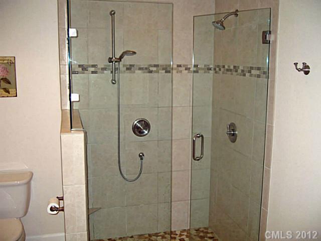 4725 Lindstrom Drive Charlotte NC 28226