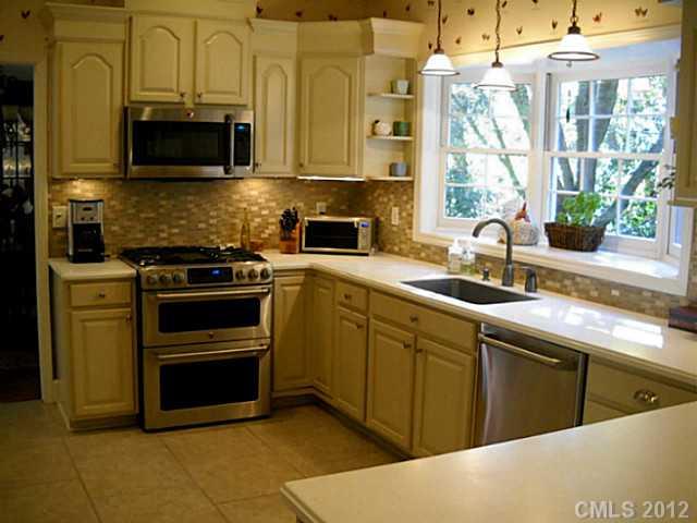 4725 Lindstrom Drive Charlotte NC 28226