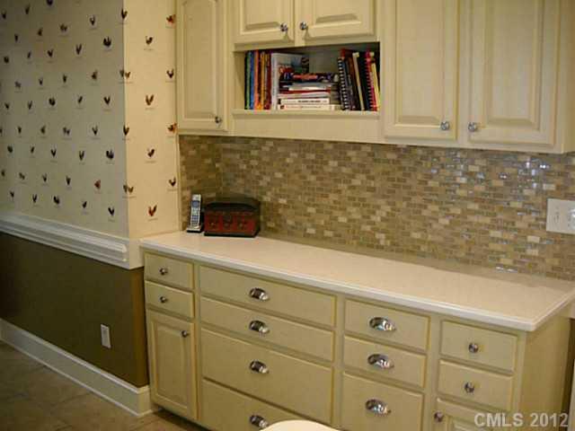 4725 Lindstrom Drive Charlotte NC 28226